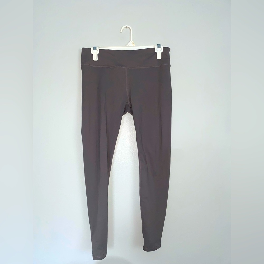 Fabletics grey leggings M